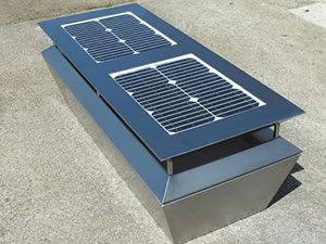 太陽光発電付き備蓄ベンチ